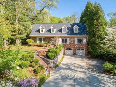 4584 Conway Drive NW, Atlanta, GA 30327
