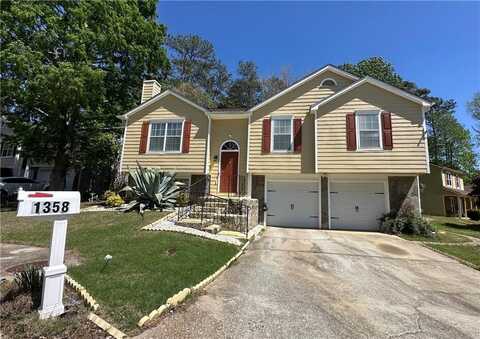 1358 Stoneleigh Way, Stone Mountain, GA 30088