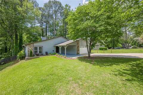 9985 Lake Forest Way, Roswell, GA 30076