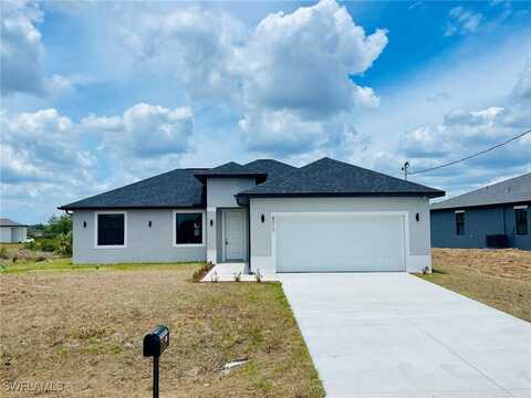 8010 PIPER Lane, Labelle, FL 33935