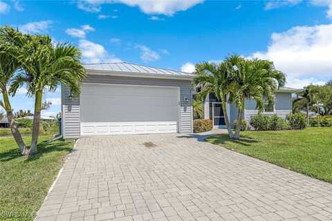 4507 Lake Heather Circle, Saint James City, FL 33956