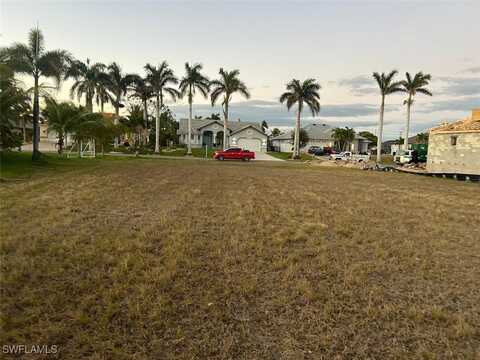 2114 SW 41st Street, Cape Coral, FL 33914