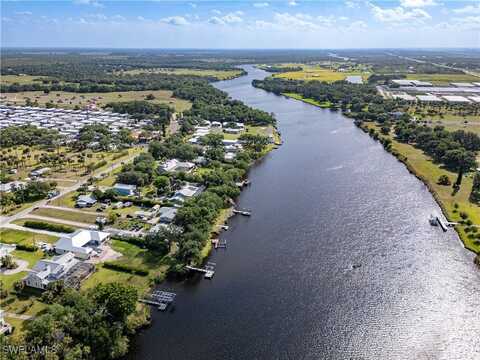 21900 Pearl Street, Alva, FL 33920