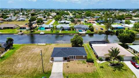 1818 SE 6th Avenue, Cape Coral, FL 33990