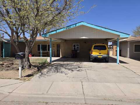 908 W CHAVEZ Avenue, Belen, NM 87002