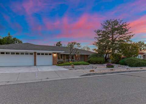 9315 GALAXIA Way NE, Albuquerque, NM 87111
