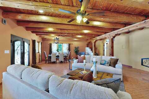 1316 GABALDON Road NW, Albuquerque, NM 87104
