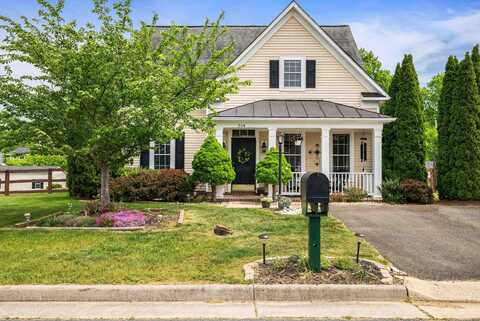 354 TAYLOR ST, WAYNESBORO, VA 22980