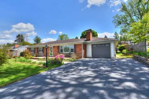 1616 ARMISTEAD RD, WAYNESBORO, VA 22980