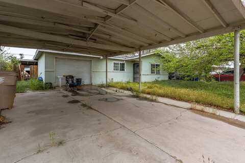1420 Reese Avenue, Bakersfield, CA 93307