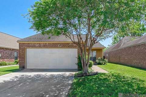 683 Fall Creek Dr, Baton Rouge, LA 70810