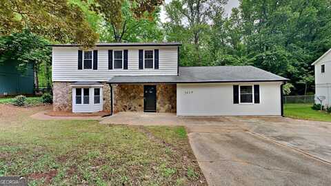 5429 Martins Crossing, Stone Mountain, GA 30088