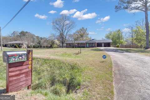 1266 Country Club, Newnan, GA 30263