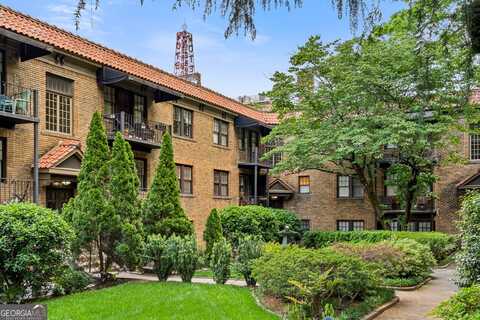 677 Somerset, Atlanta, GA 30306