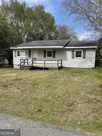 143 Oak Street, Cochran, GA 31014