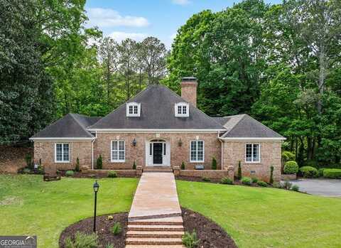 8925 Huntcliff Lake, Atlanta, GA 30350