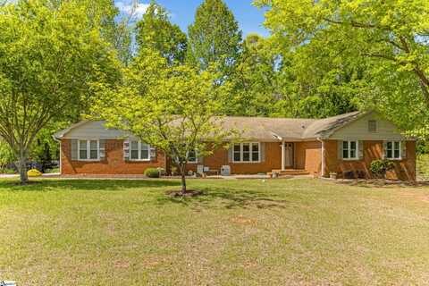711 Meadowbrook Lane, Spartanburg, SC 29307