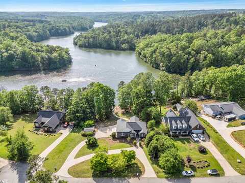 168 Lakeshore Drive, Chesnee, SC 29323