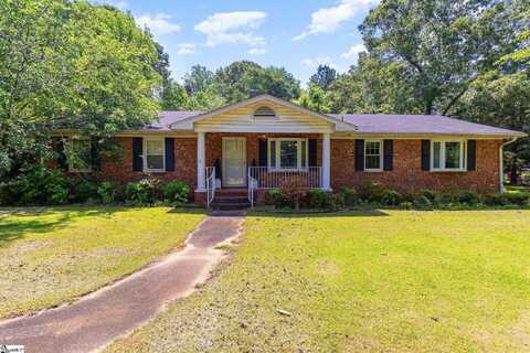 1457 Pinehaven Street Extension, Laurens, SC 29360