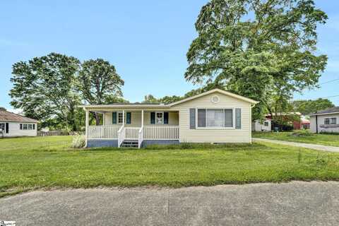 503 W Cherokee Street, Chesnee, SC 29323