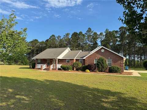 21 Forest Road, Odum, GA 31555