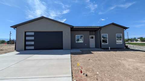 3303 Pyrus Street, Clifton, CO 81520