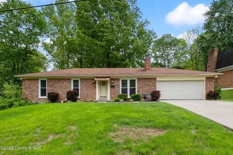 7411 Colt Dr, Louisville, KY 40214