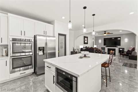 366 Rancho La Costa Street, Las Vegas, NV 89138