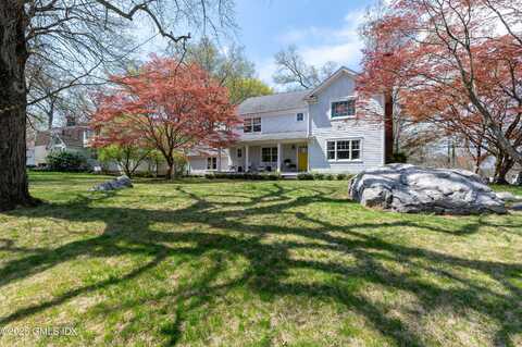 2 Lakeview Drive, Riverside, CT 06878