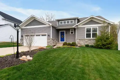 3911 Crown Drive, Valparaiso, IN 46383