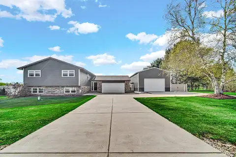 430 Northfield Lane, Valparaiso, IN 46383