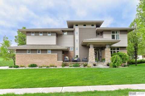 10810 S 172 Street, Omaha, NE 68136
