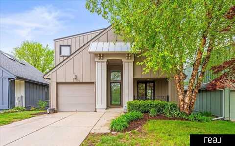 1126 S 15 Circle, Omaha, NE 68108
