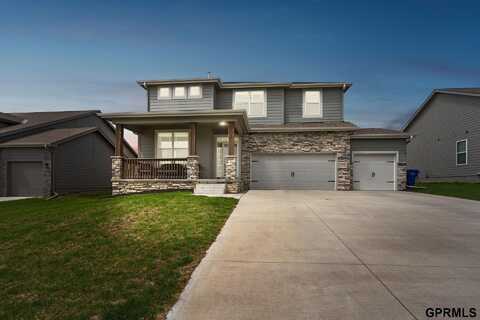 12126 S 209 Avenue, Gretna, NE 68028