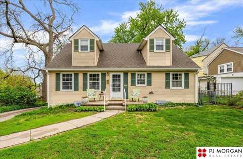 6701 Lake Street, Omaha, NE 68104
