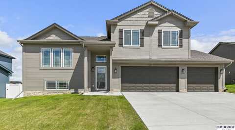 8357 S 178 Street, Omaha, NE 68136