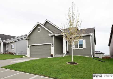 7911 N 149th Street, Bennington, NE 68007