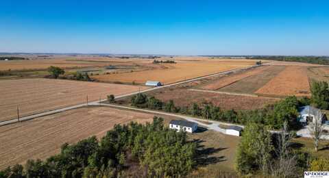 975 County Road 47, Tekamah, NE 68061