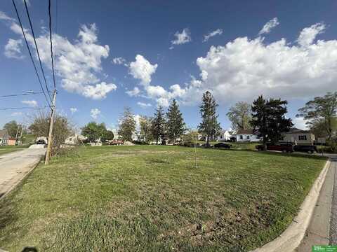 6216 Campbell Avenue, Omaha, NE 68107