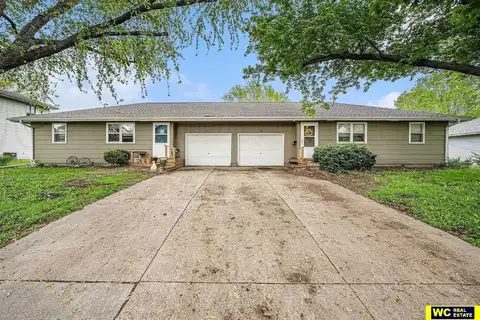 718 N 14 Avenue, Blair, NE 68008