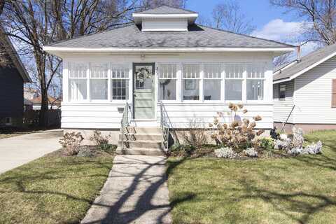 385 W 21st Street, Holland, MI 49423