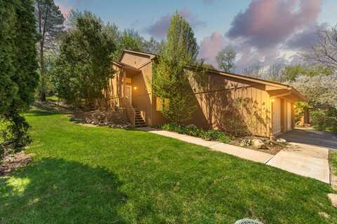 7631 Cottonwood Lane, Dexter, MI 48130
