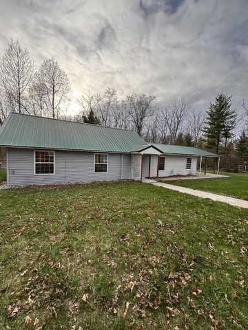 3799 Maple Drive, Wellston, MI 49689