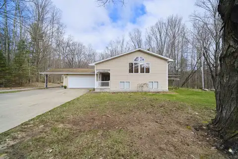 4396 Chippewa Highway, Manistee, MI 49660