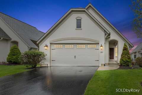425 Enclave Court SE, Grand Rapids, MI 49546
