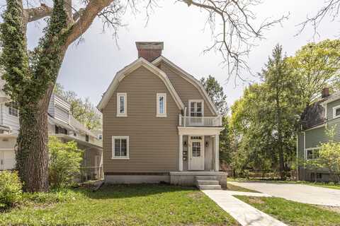 1324 Wells Street, Ann Arbor, MI 48104