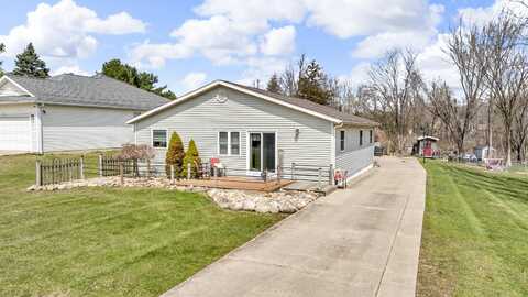 220 Nottingham Drive, Brooklyn, MI 49230