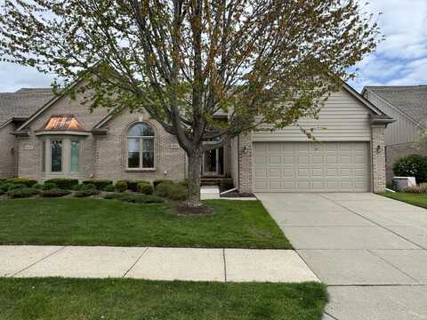 20441 Columbia Drive, Macomb, MI 48044