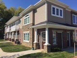 5535 Arbor Chase Drive, Ann Arbor, MI 48103