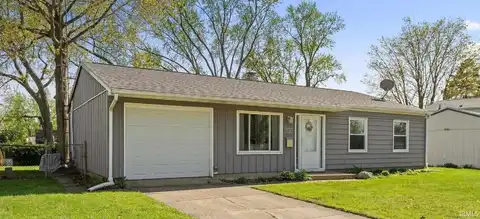 1520 Oakdale Drive, South Bend, IN 46614